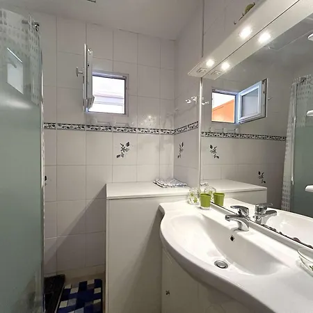 2 Avec Terrasse Et Parking A La Baule, Proche - Fr-1-245-218 * La Baule-les-Pins