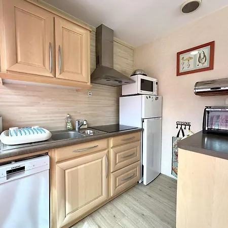 Apartamento 2 Avec Terrasse Et Parking A La Baule, Proche - Fr-1-245-218 *