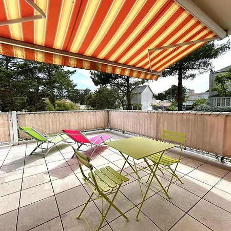Apartamento 2 Avec Terrasse Et Parking A La Baule, Proche - Fr-1-245-218 *